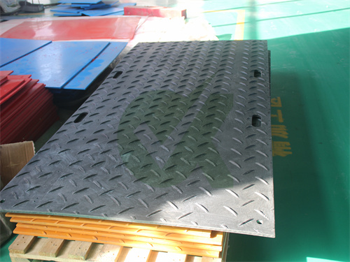 <h3>Double-sided pattern temporary road track factory India</h3>
